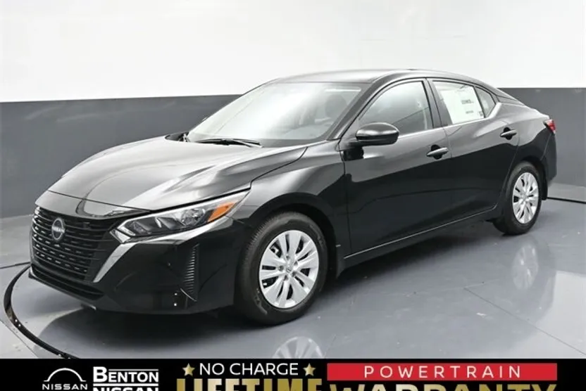 2025 Nissan Sentra S photo 1