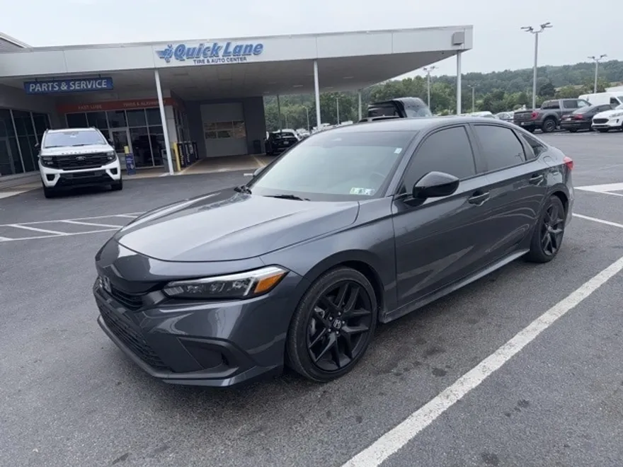 2024 Honda Civic Sport photo 1