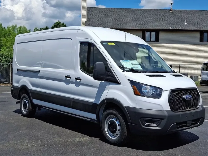2025 Ford Transit photo 1
