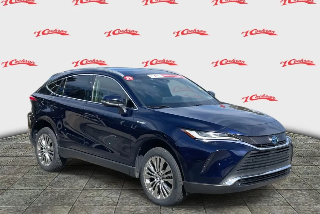 2021 Toyota Venza LE photo 1