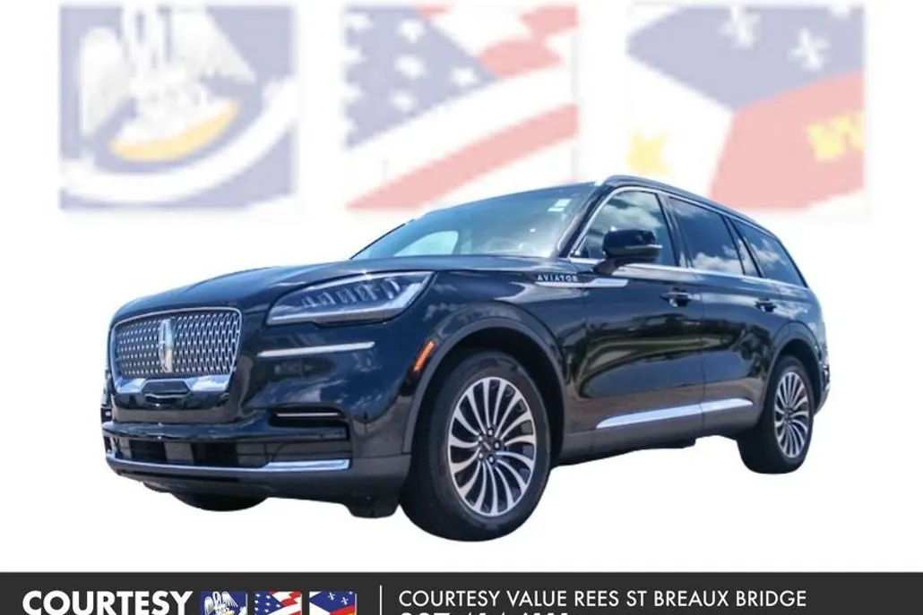 2023 Lincoln Aviator Reserve photo 1