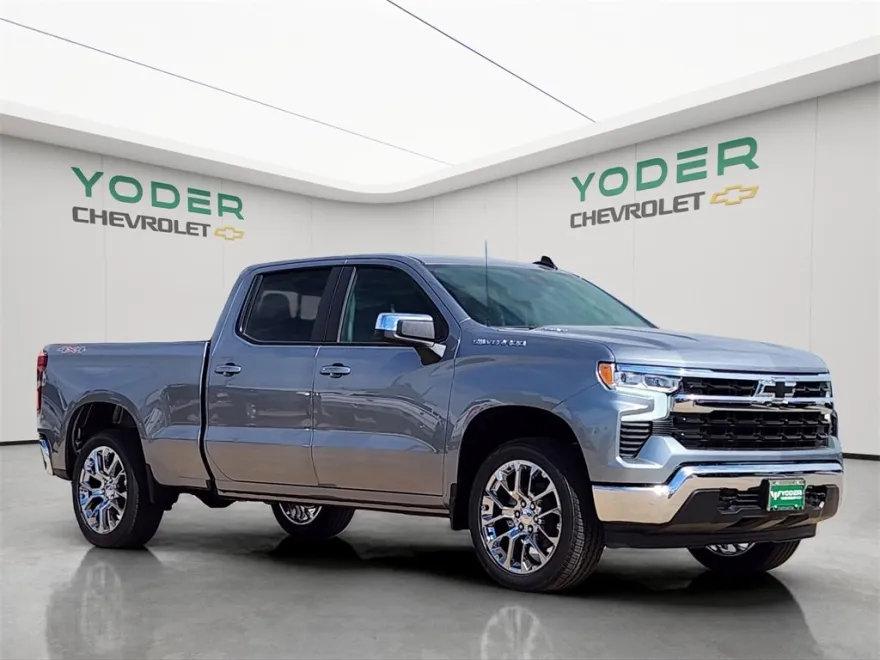 2025 Chevrolet Silverado 1500 LT photo 1