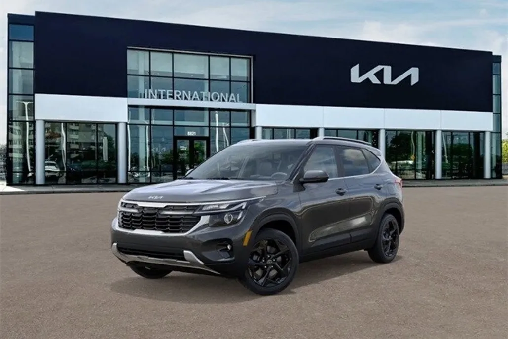 2026 Kia Seltos EX photo 1