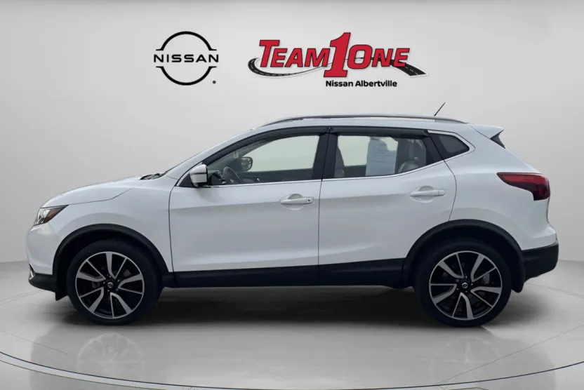 2018 Nissan Rogue Sport SL photo 1