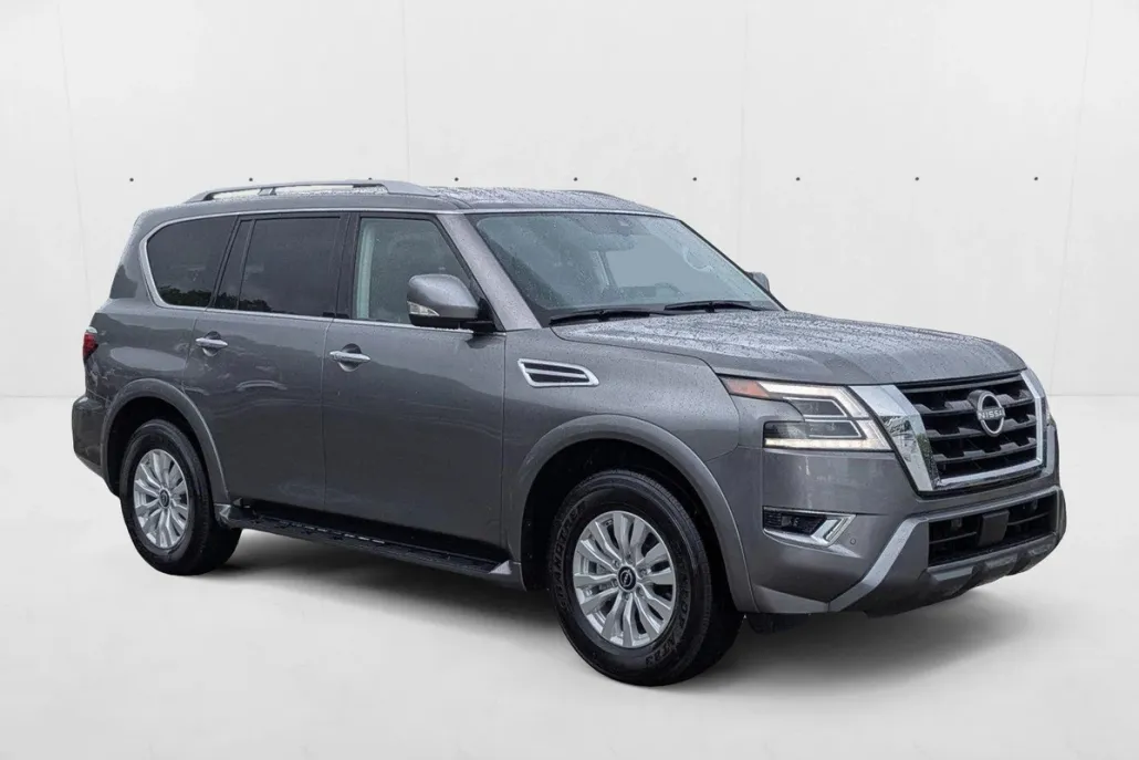2024 Nissan Armada SV photo 1