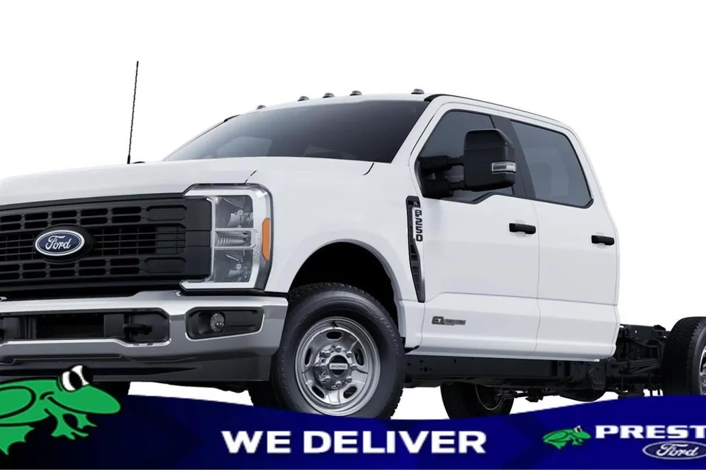 2025 Ford F-250 XL photo 1
