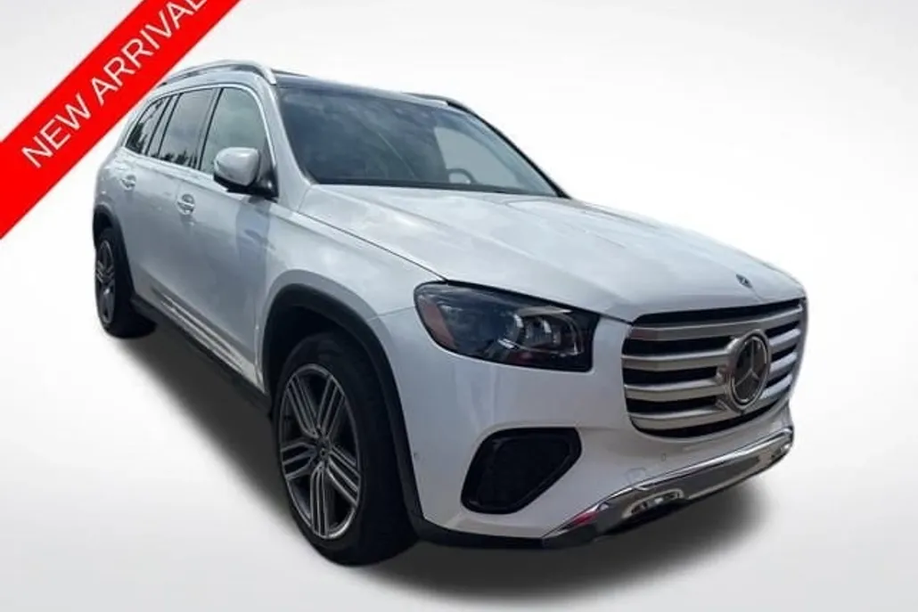 2024 Mercedes Benz GLS 450 photo 1