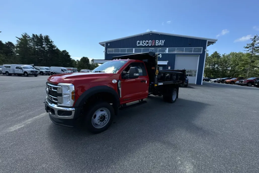 2024 Ford F-550 XL photo 1