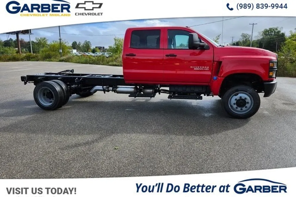 2024 Chevrolet Silverado 5500HD Work Truck photo 1