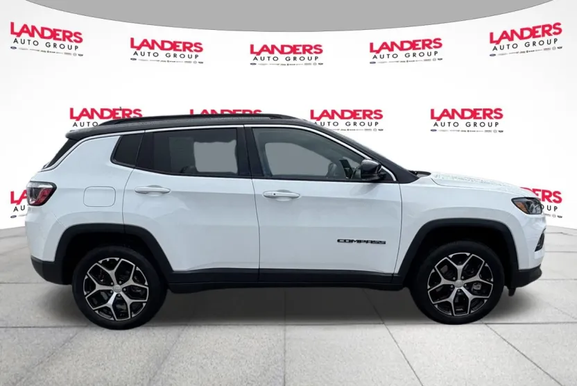 2024 Jeep Compass Limited photo 1