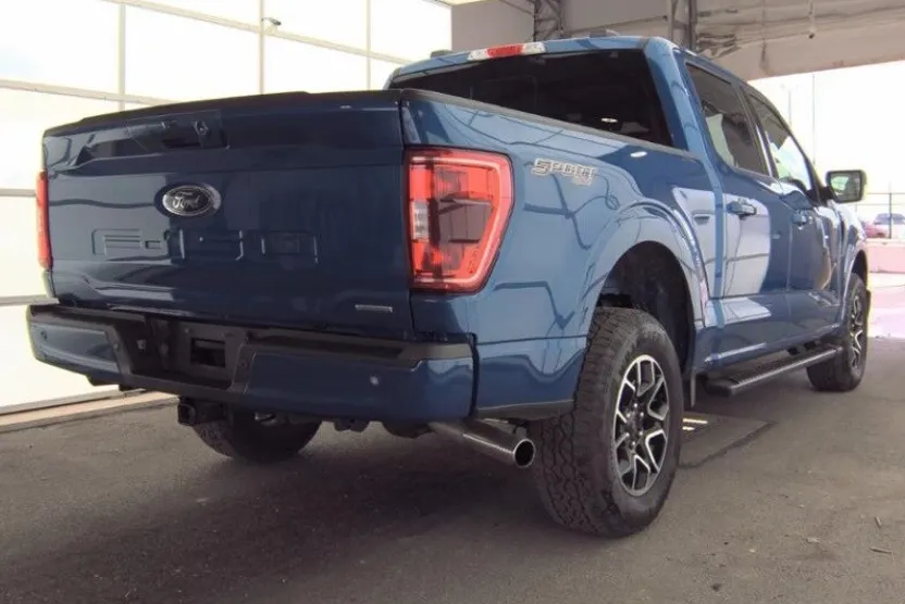 2022 Ford F-150 XLT photo 1