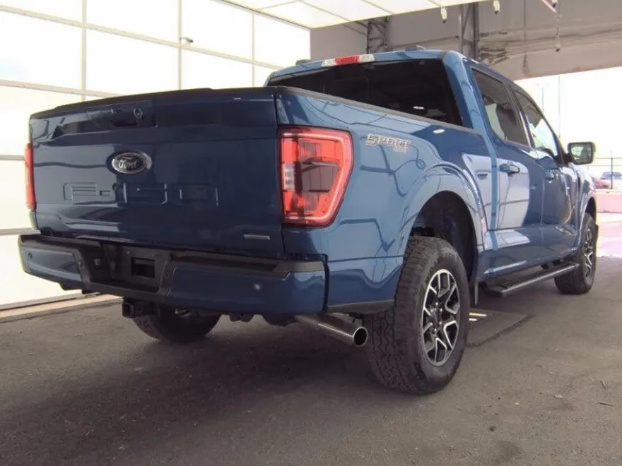 2022 Ford F-150 XLT photo 1