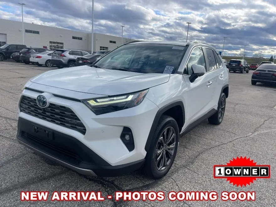 2022 Toyota RAV4 Hybrid Limited photo 1