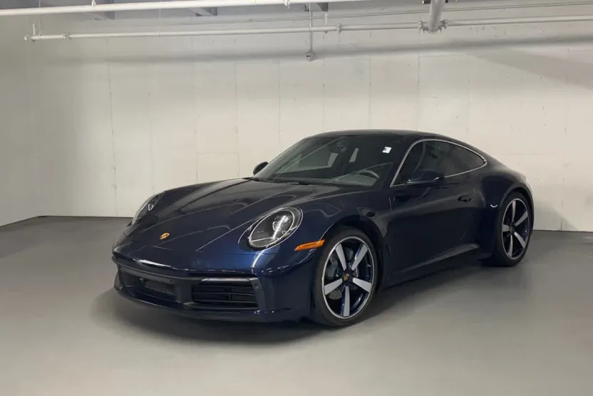 2022 Porsche 911 4 photo 1