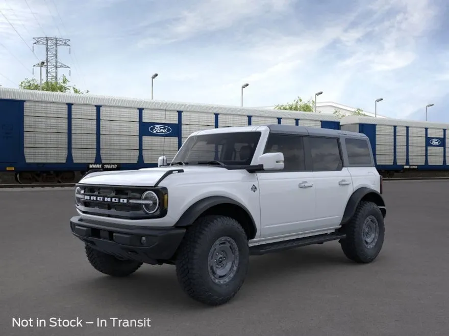 2024 Ford Bronco Outer Banks photo 1