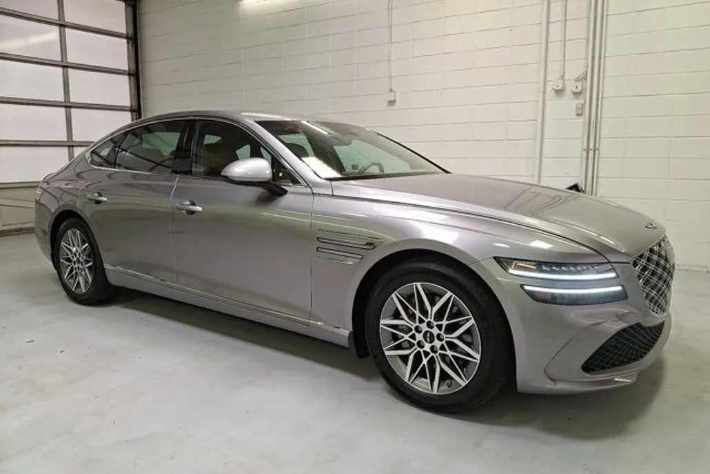 2025 Genesis G80 2.5T photo 1