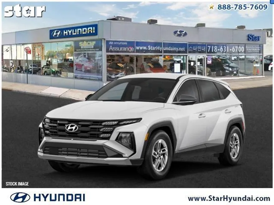 2025 Hyundai Tucson SE photo 1