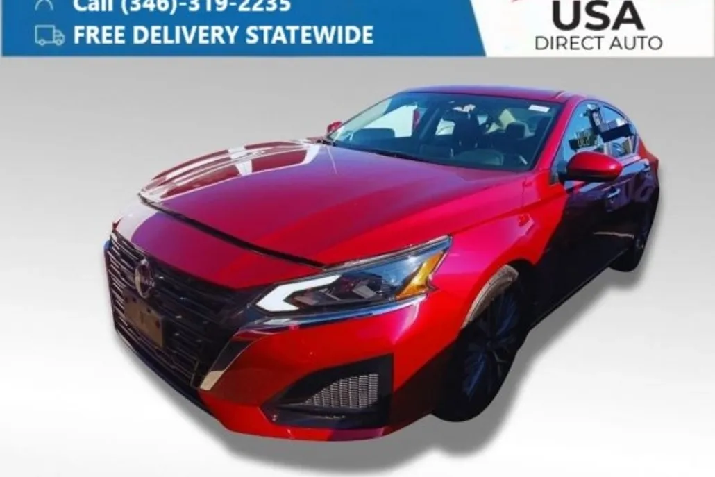 2023 Nissan Altima SV photo 1