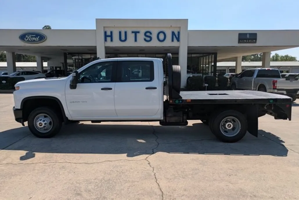 2023 Chevrolet Silverado 3500HD Work Truck photo 1