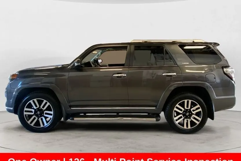 2018 Toyota 4Runner Limited photo 1