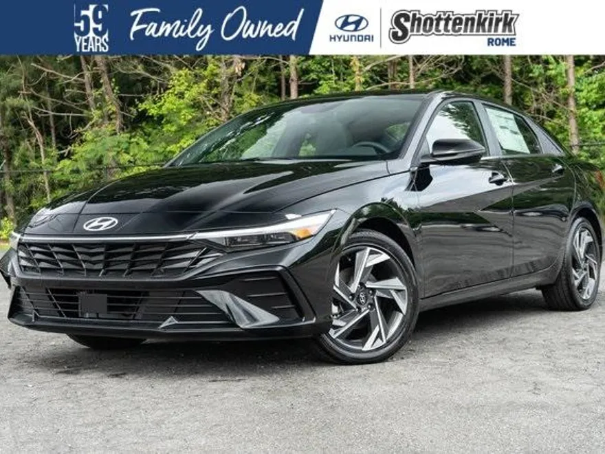 2025 Hyundai Elantra Hybrid Limited photo 1