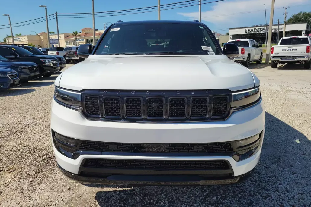 2025 Jeep Grand Wagoneer L II Obsidian photo 1