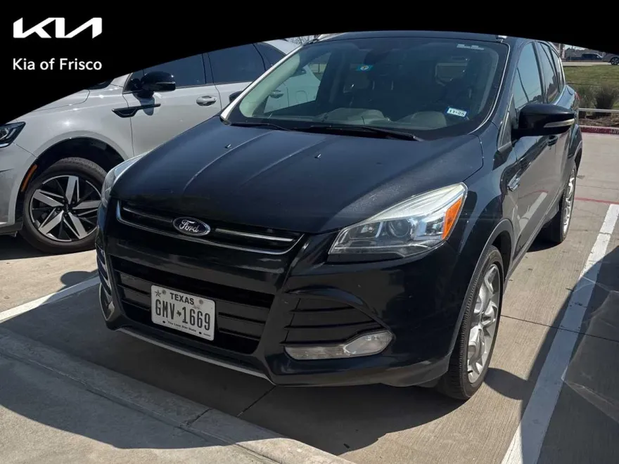 2013 Ford Escape Titanium photo 1