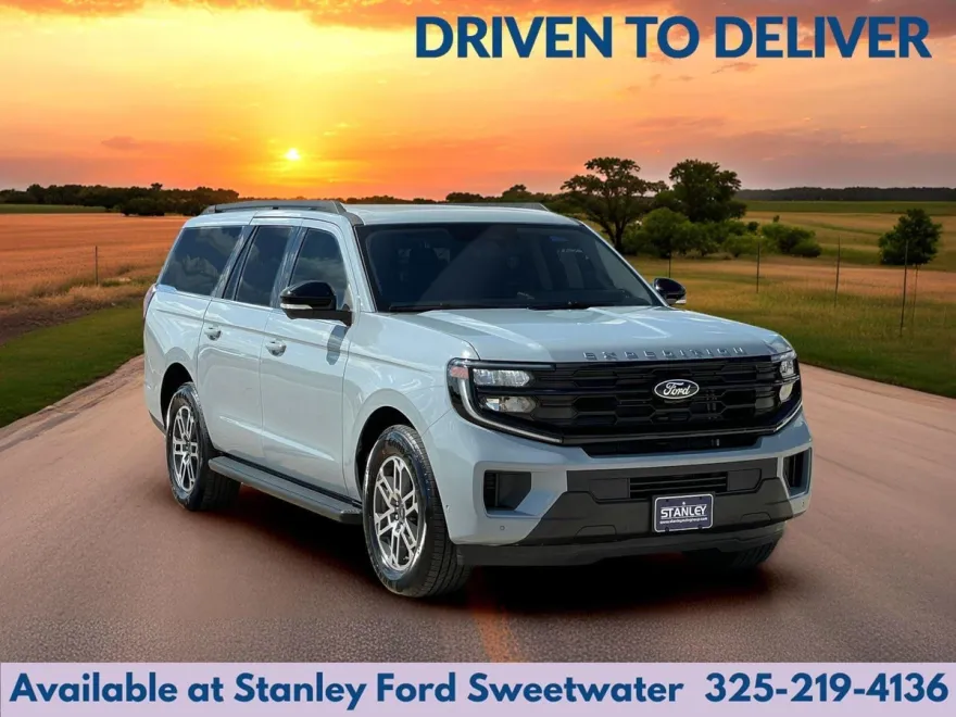 2025 Ford Expedition MAX photo 1