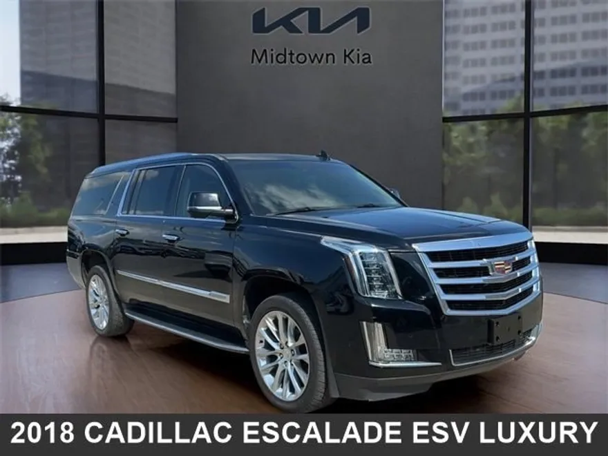 2018 Cadillac Escalade ESV Luxury photo 1