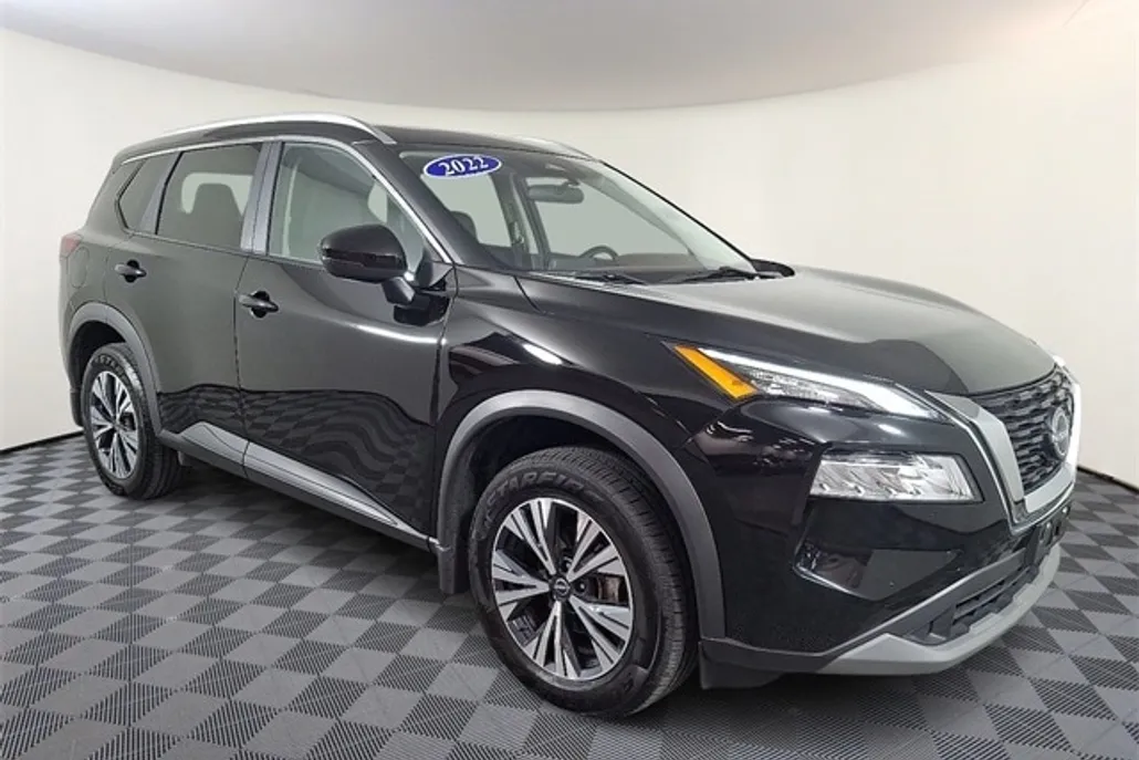 2022 Nissan Rogue SV photo 1