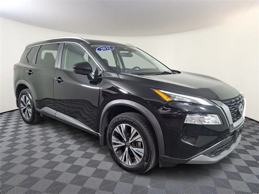 2022 Nissan Rogue SV photo 1
