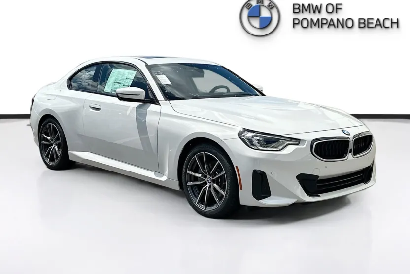 2025 Bmw 230i photo 1