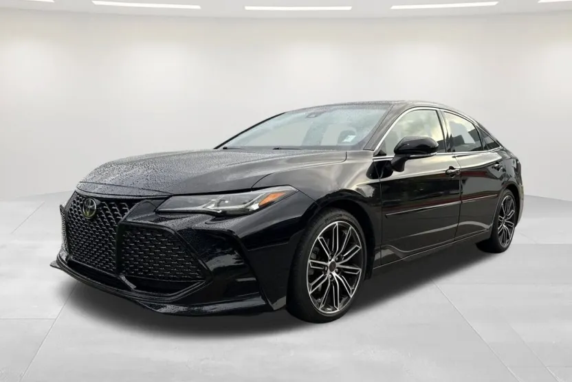 2020 Toyota Avalon Touring photo 1