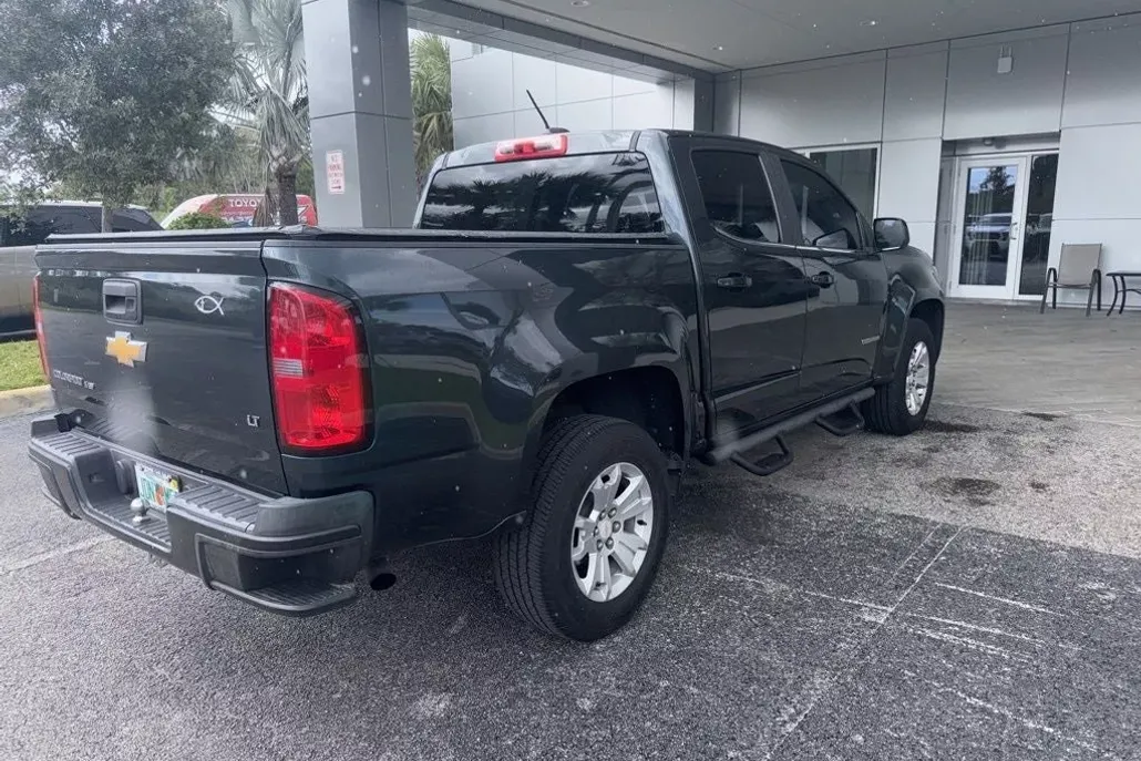 2018 Chevrolet Colorado LT photo 1