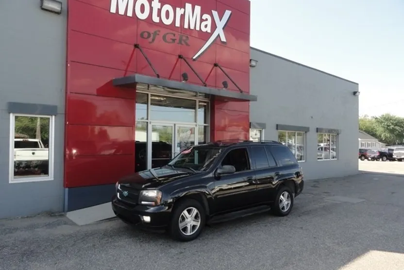 2008 Chevrolet Trailblazer photo 1