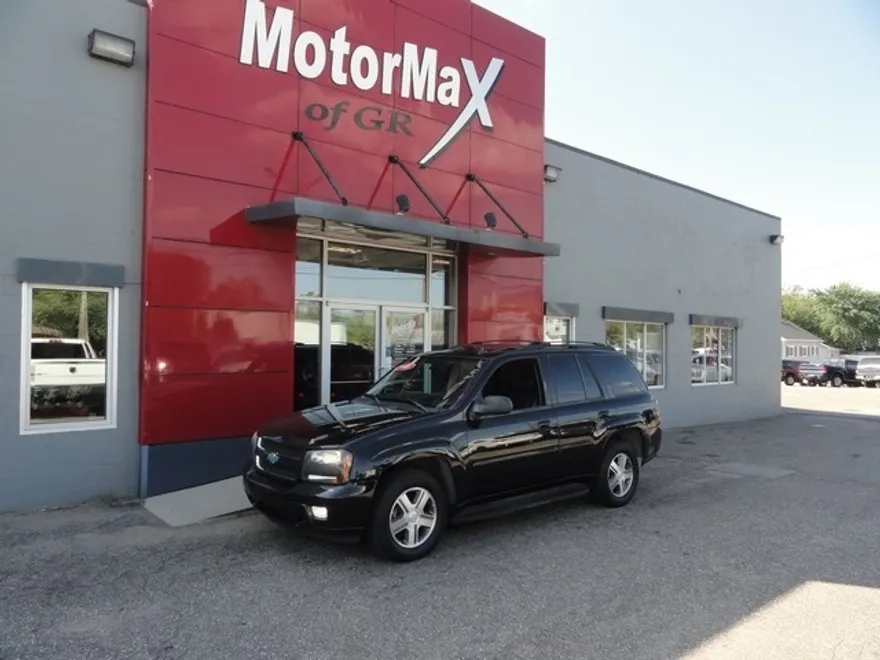 2008 Chevrolet Trailblazer photo 1