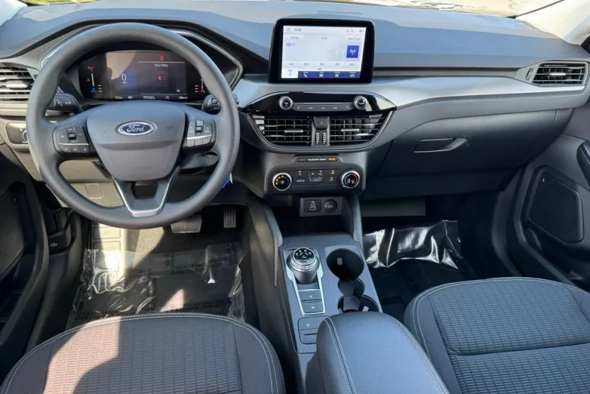 2024 Ford Escape Base photo 1