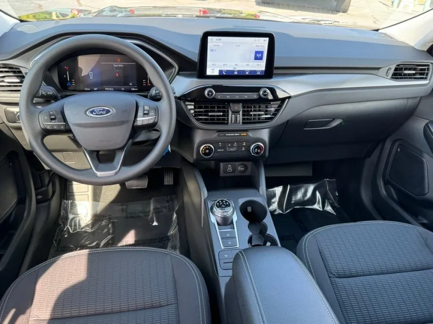 2024 Ford Escape Base photo 1