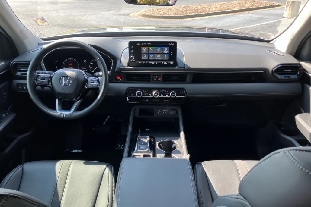 2025 Honda Pilot EX-L photo 1