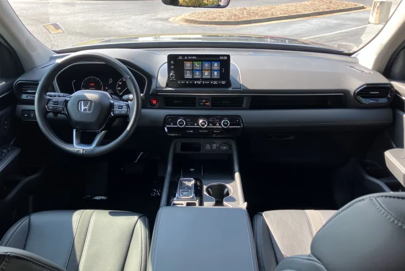 2025 Honda Pilot EX-L photo 1