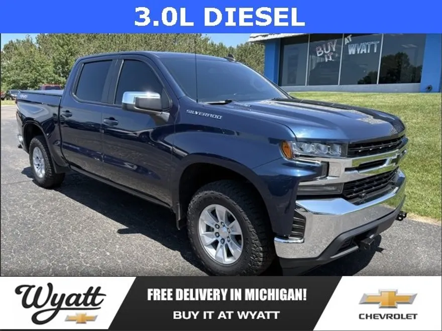 2021 Chevrolet Silverado 1500 LT photo 1