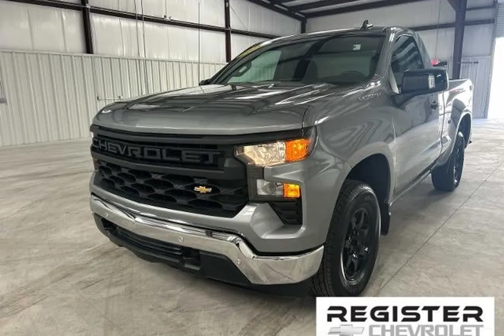 2025 Chevrolet Silverado 1500 photo 1