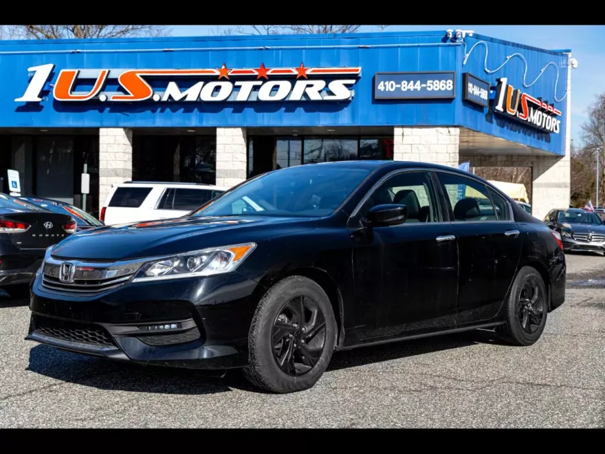 2017 Honda Accord LX photo 1