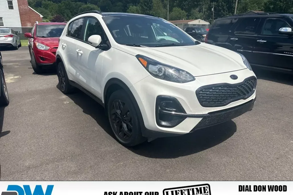 2022 Kia Sportage Nightfall Edition photo 1
