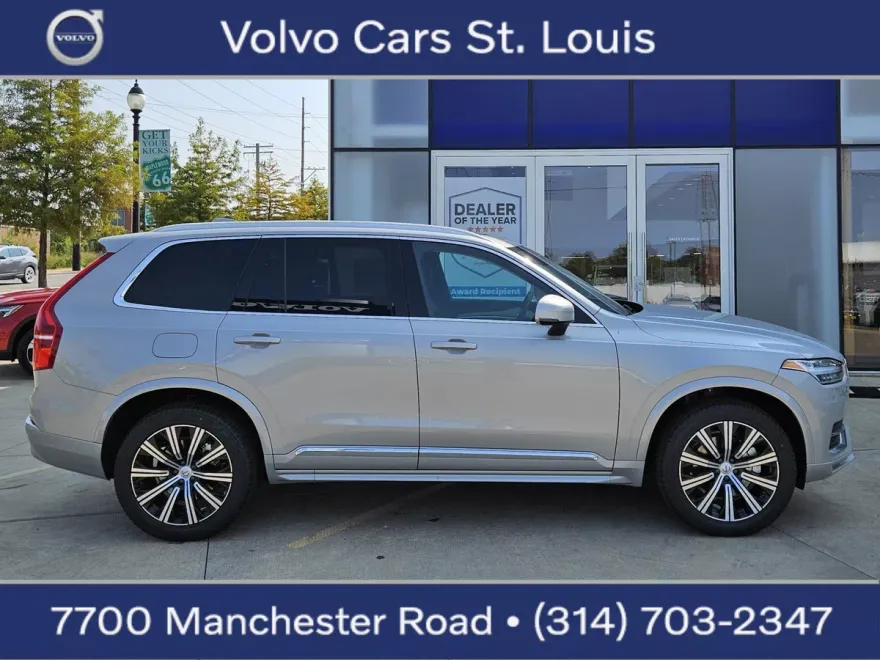 2025 Volvo XC90 B5 Core photo 1