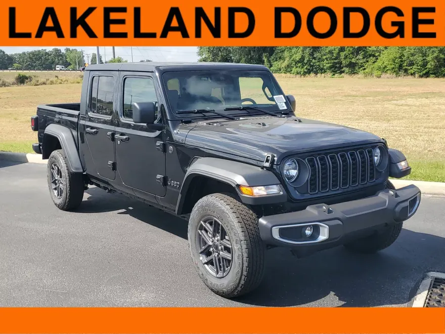 2025 Jeep Gladiator Sport S photo 1