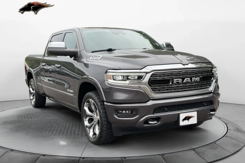 2021 Ram 1500 Limited photo 1