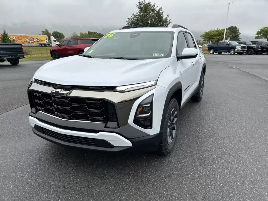 2026 Chevrolet Equinox ACTIV photo 1