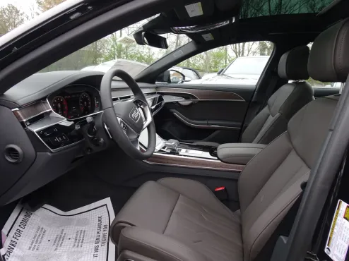 2025 Audi A8 L 55 photo 4