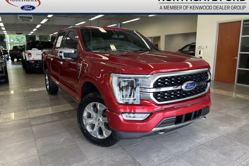 2022 Ford F-150 Platinum photo 1